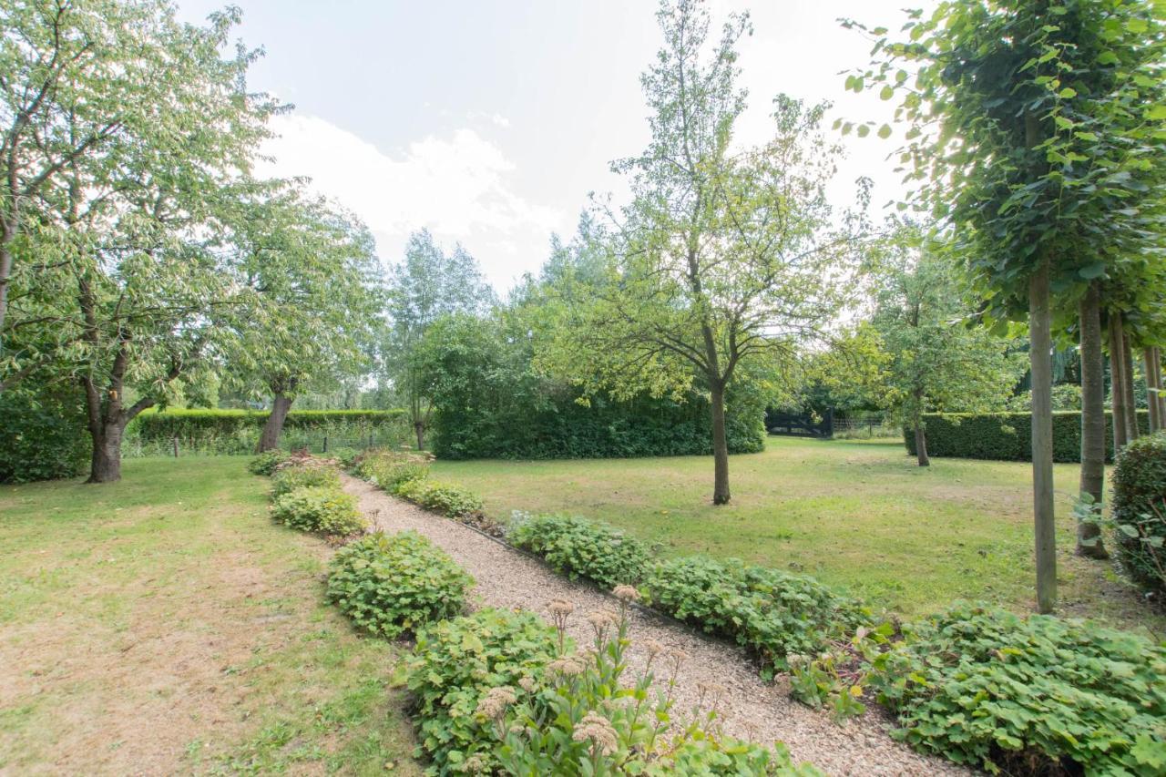 Вилла Landelijk Gelegen Familieboerderij Oudelande Экстерьер фото