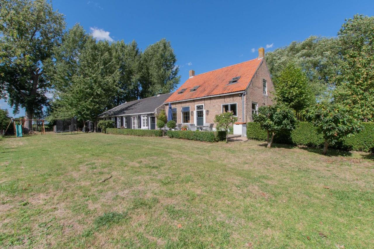 Вилла Landelijk Gelegen Familieboerderij Oudelande Экстерьер фото
