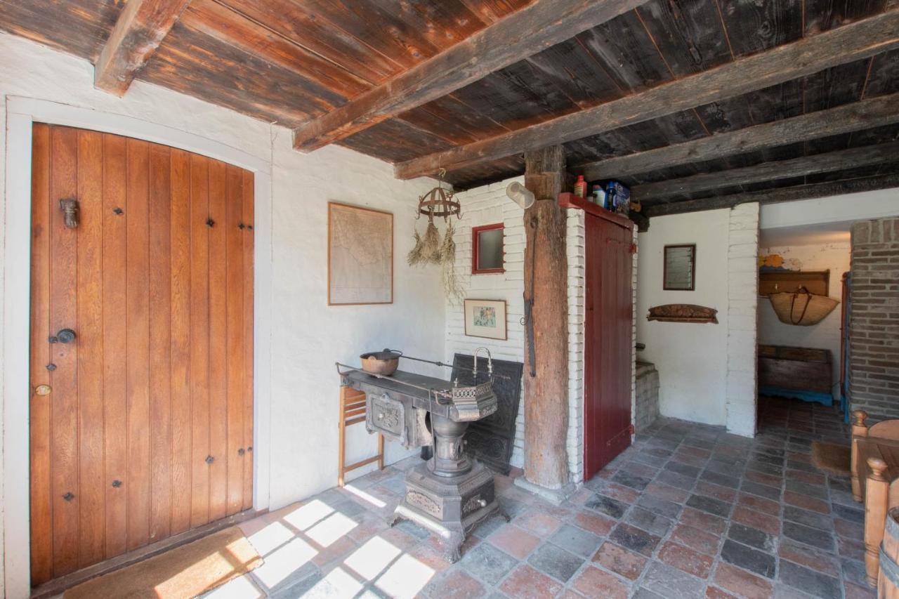 Вилла Landelijk Gelegen Familieboerderij Oudelande Экстерьер фото