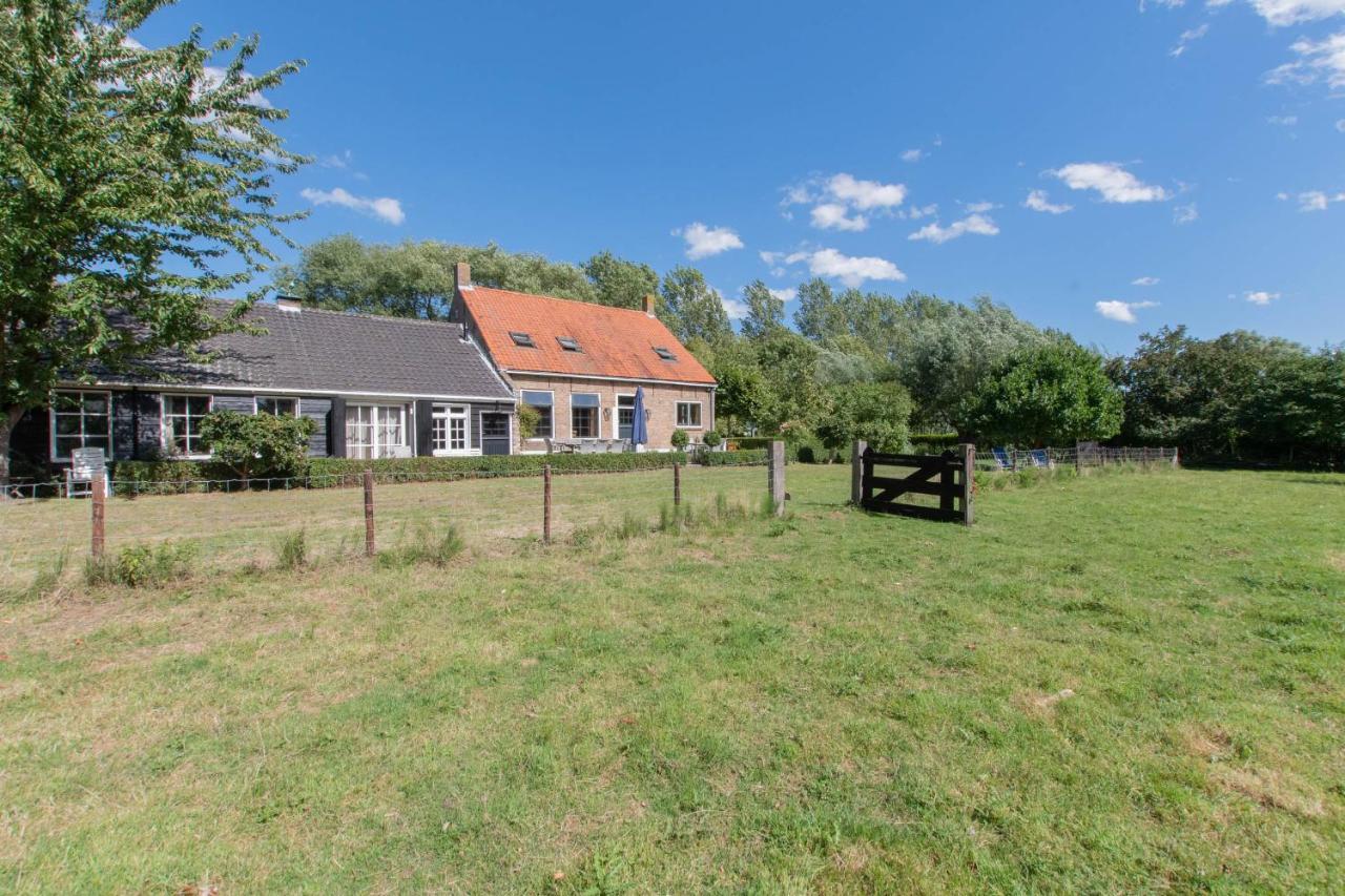 Вилла Landelijk Gelegen Familieboerderij Oudelande Экстерьер фото